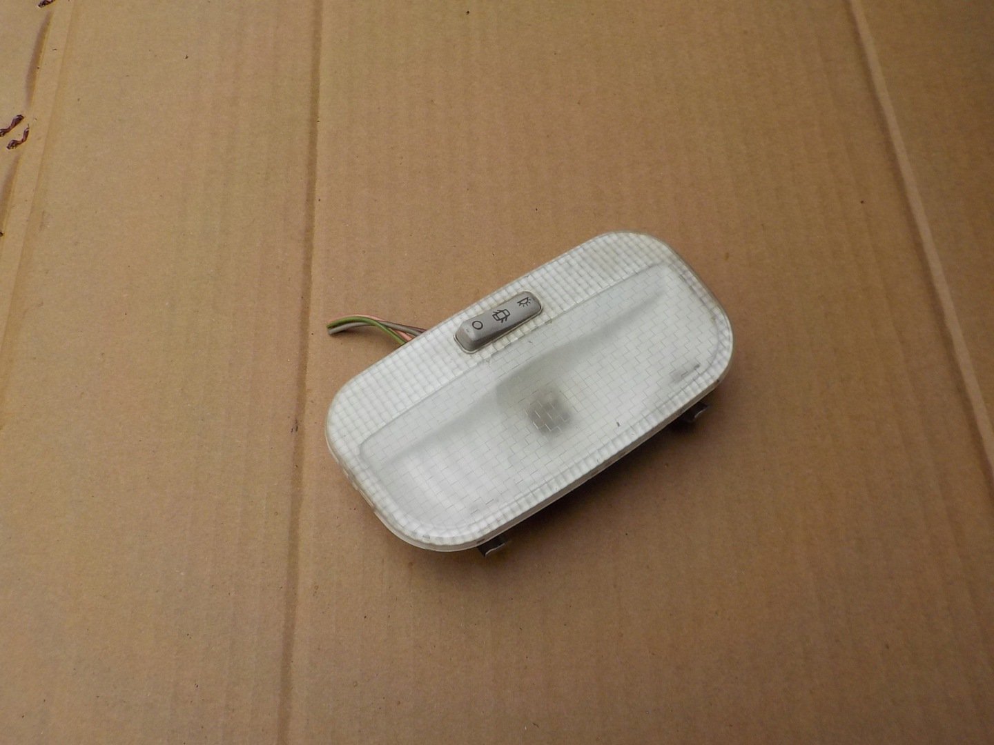 light lighting cabs peugeot 207 9680717080