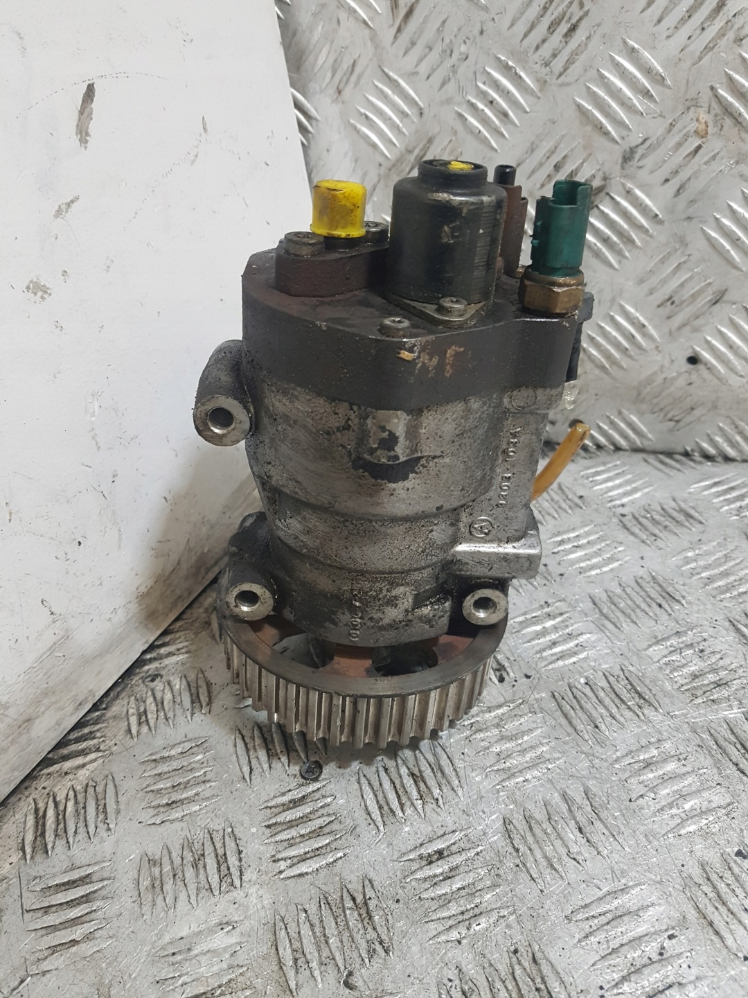 Pompa WYSOKIEGO pressione FORD FOCUS MK2 9303-103A