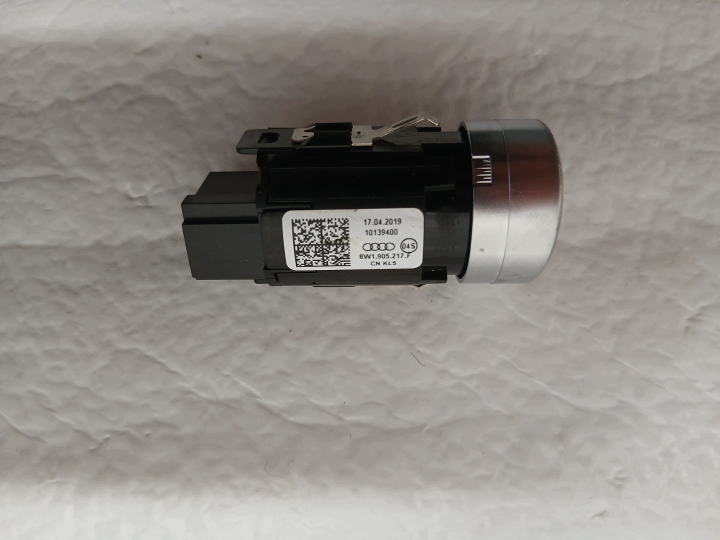 AUDI A4 B9 LIFT button ZAPLONU START STOP 8W1905217F