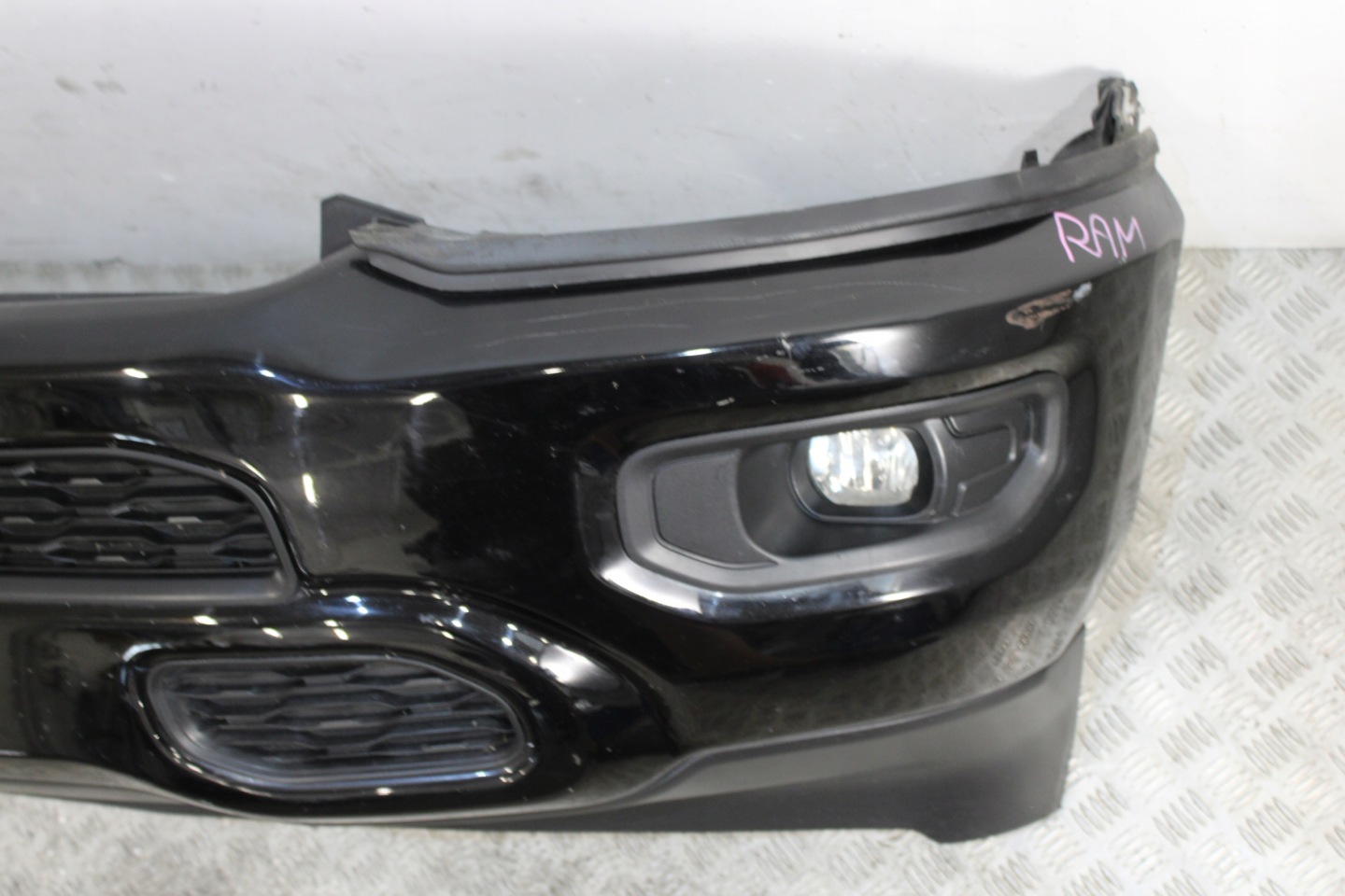 bumper front front complete DODGE RAM V 5 1500 2019
