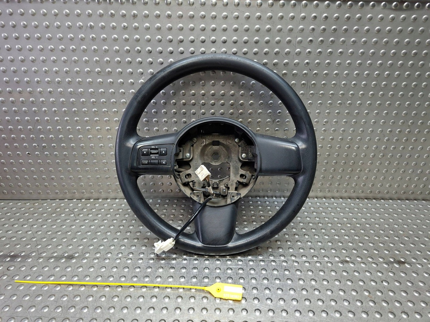lenkrad MAZDA 2 07- K0273