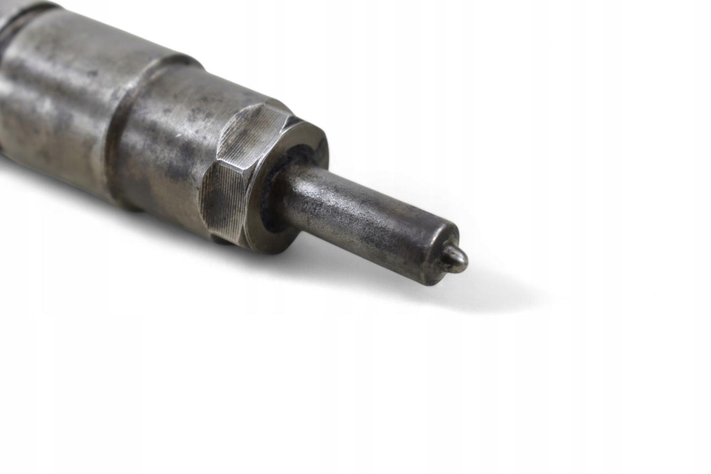 Iniettore BMW E81 E87 E90 E91 X1 E84 2.0 D N47 7798446 0445110289