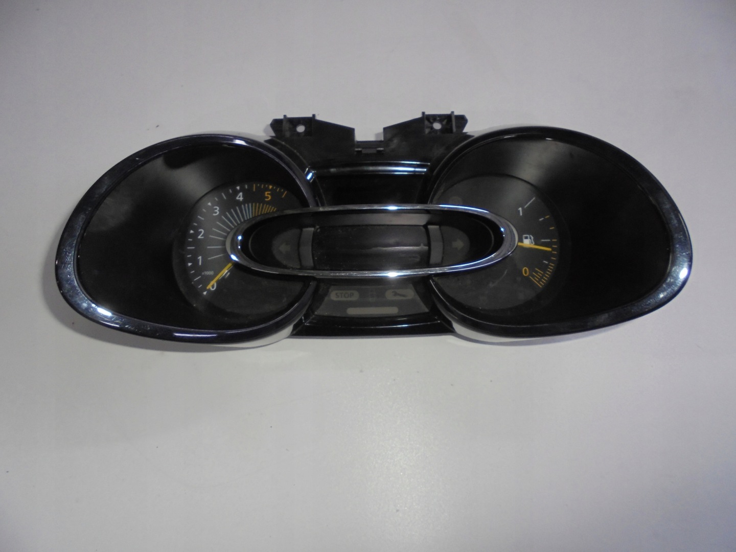 RENAULT CLIO IV DCI dials clock 12> EUROPA