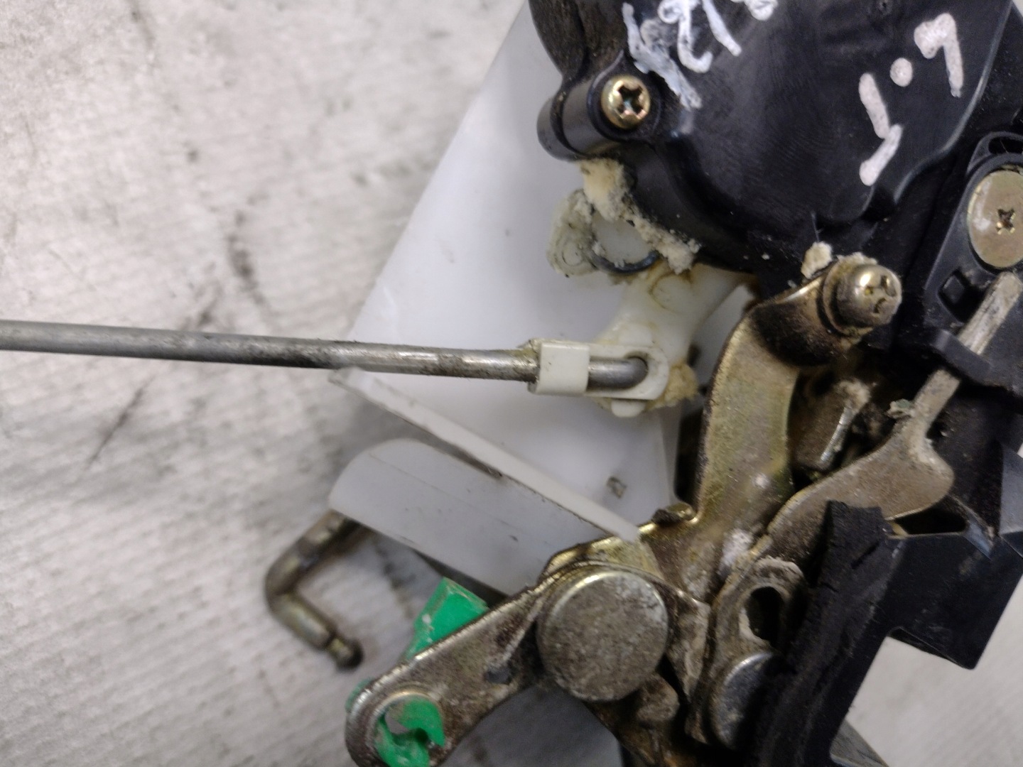schloß tür links heck 2PIN TOYOTA RAV4 und 1