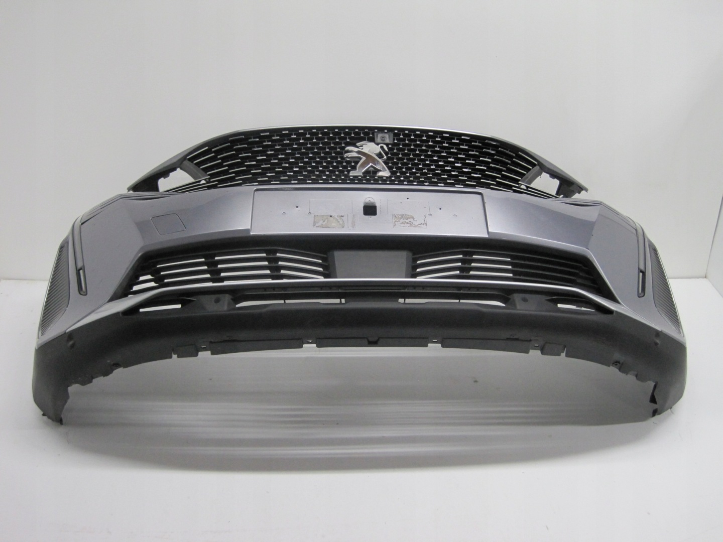 front bumper Peugeot 5008 II 6 PDC kamera GT