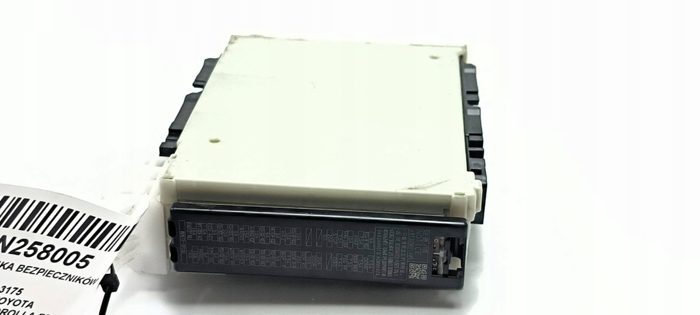 Unité commande confort MPX 82730-02P80-A TOYOTA COROLLA E21