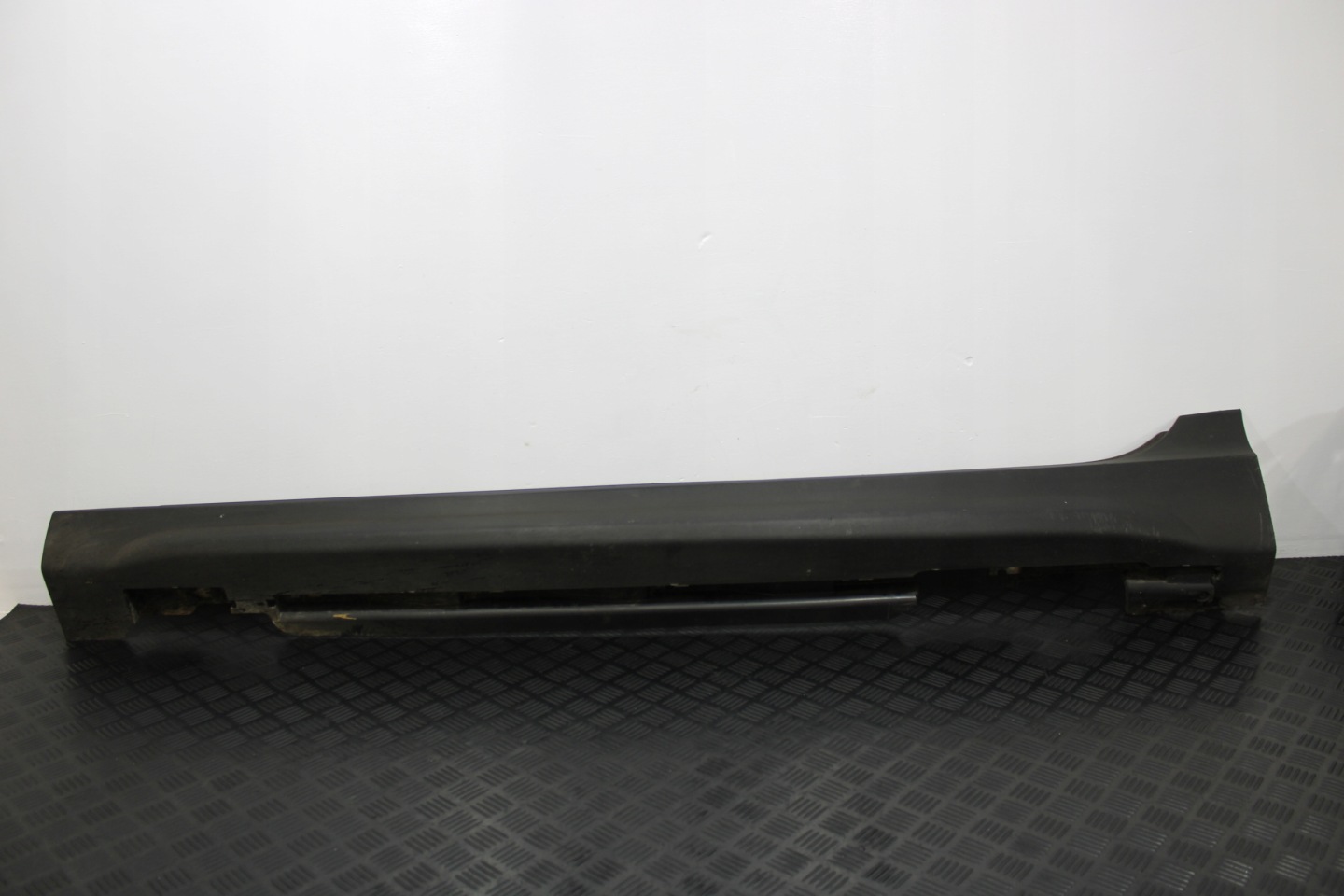 cap threshold threshold left 31290541 VOLVO V40 II CROSS COUNTRY