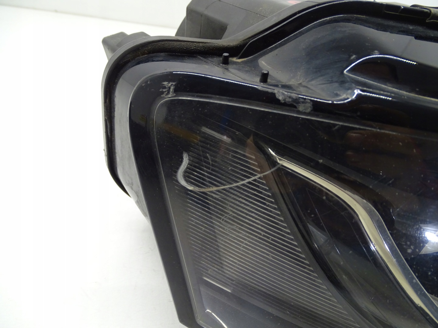 light right front right front BIXENON AUDI A4 B8 UK 8K0941004D