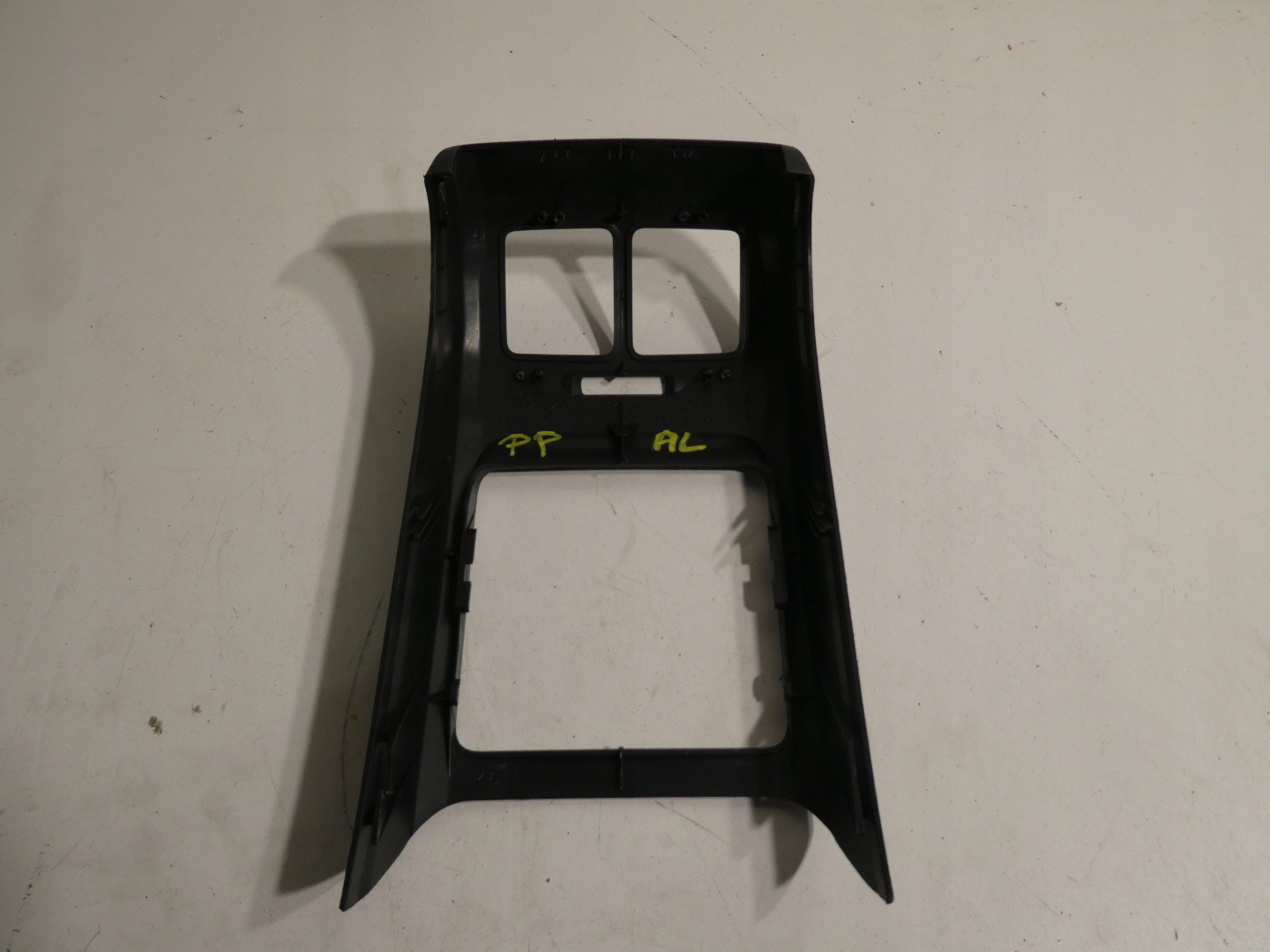 frame PANEL cover TUNELU VW GOLF V 1K0863289C