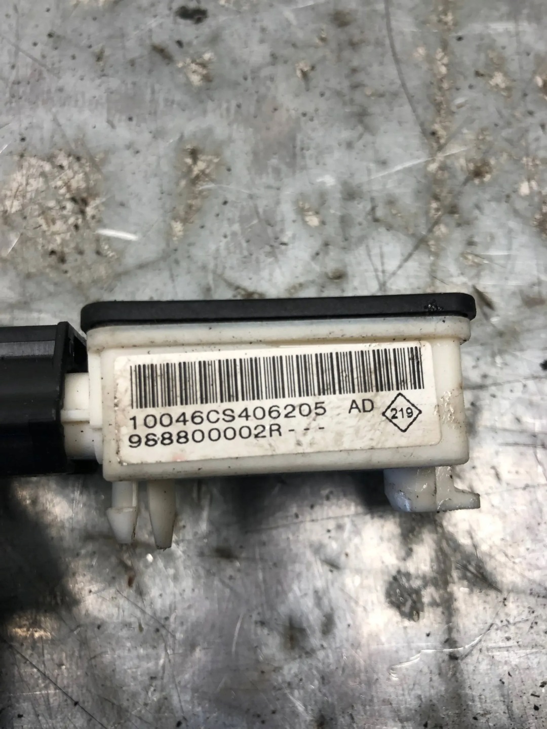 Crashsensor Drucksensor RENAULT SCENIC III 988800002R