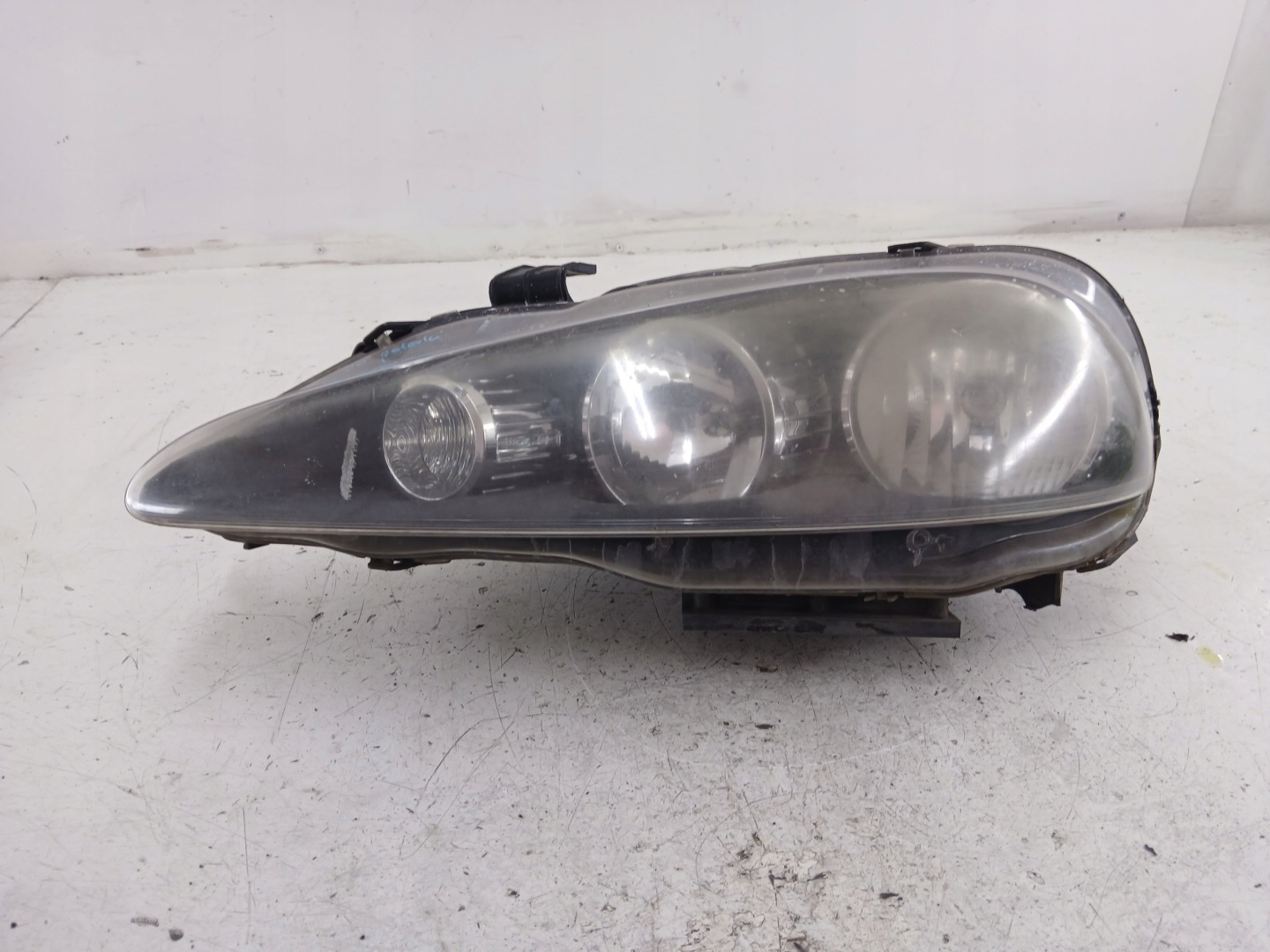 ALFA ROMEO 147 LIFT light left front DO POLERKI