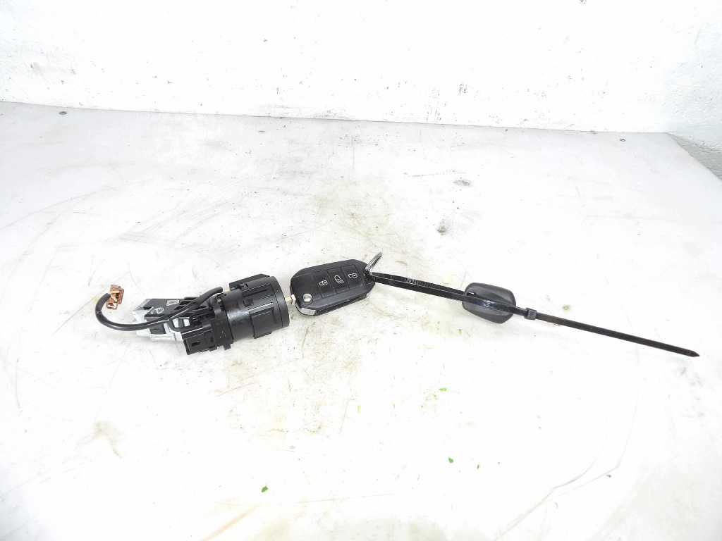 PEUGEOT 308 T9 II 1.6BLUEHDI ignition 9663123380