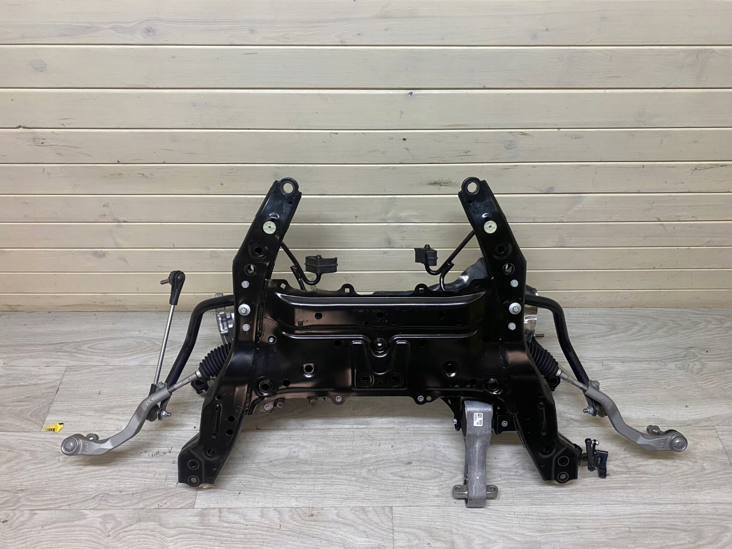BMW X1 F48 subframe axle beam control 6872729 5A4CE68