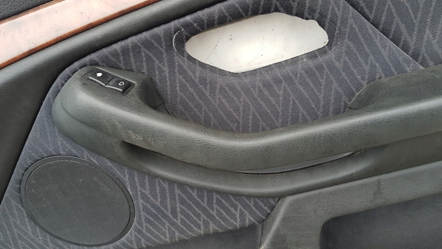 BMW 5 E39 side upholstery front right DEKOR wood JASNE