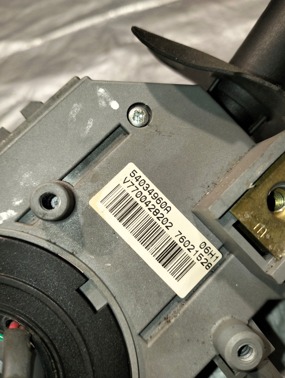 commande levier commodo sous volant anneau kierunki lave glaces Renault SCENIC et 54034960A