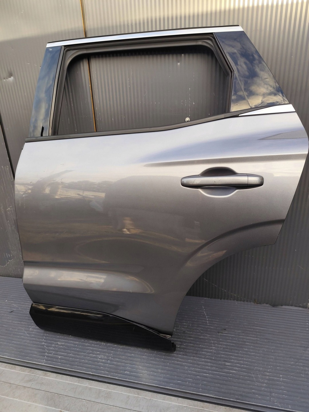 RENAULT AUSTRAL door rear part rear. left complete DEMONTAZ