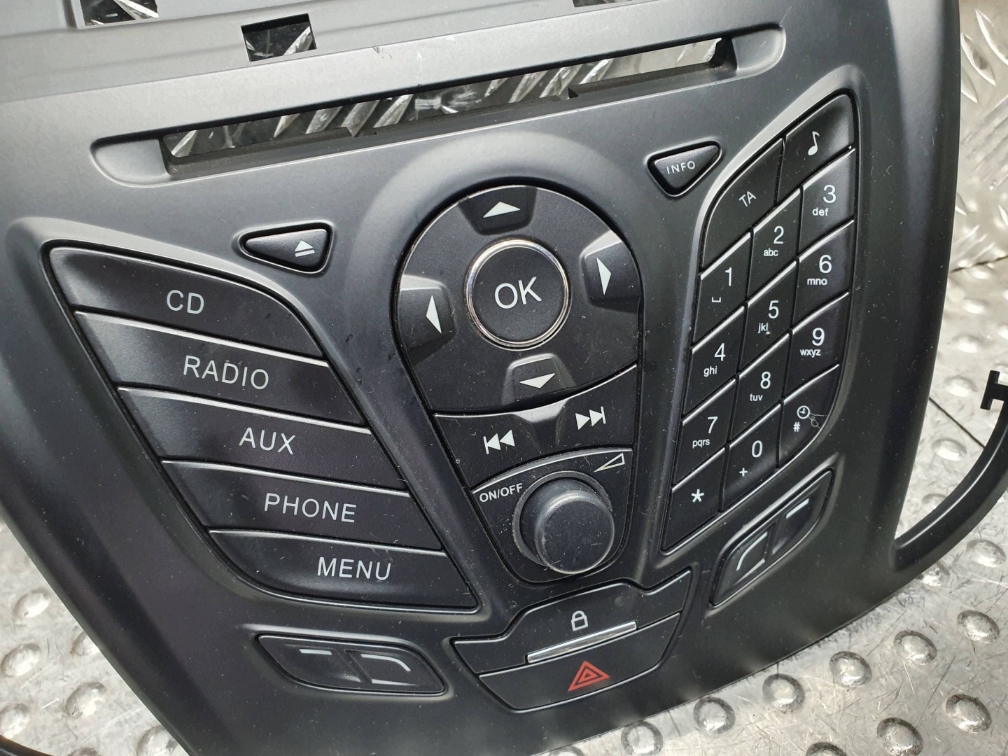 control panel RADIA frame KPL CV4T-8K811-BC FORD KUGA MK2