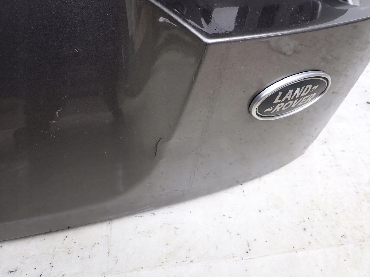RANGE ROVER VELAR L560 17- trunk door boot