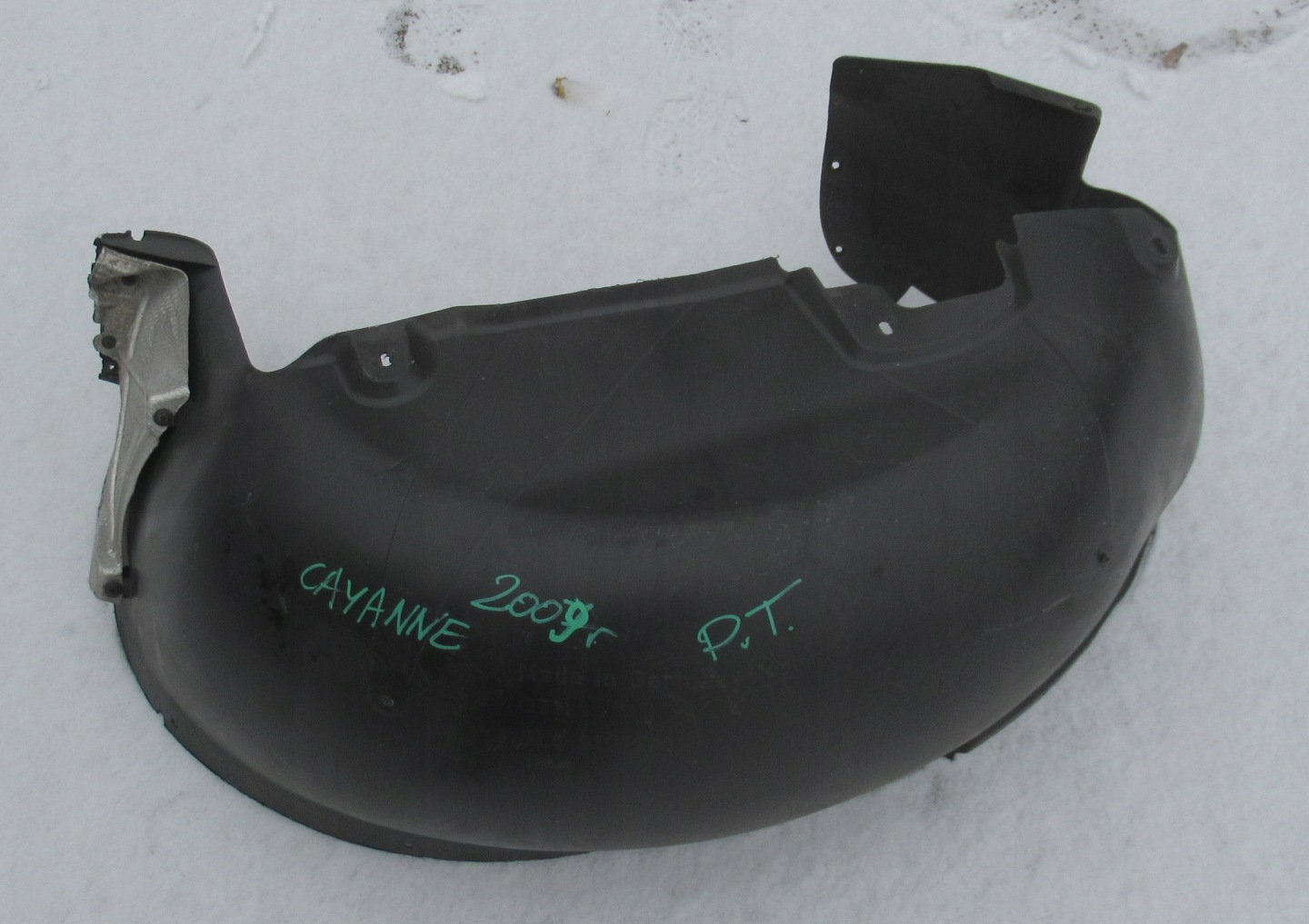 PORSCHE CAYENNE 09R mudguard right rear part 7L5810970