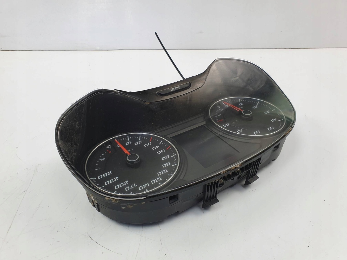 dials clock 5F0920863 SEAT LEON III