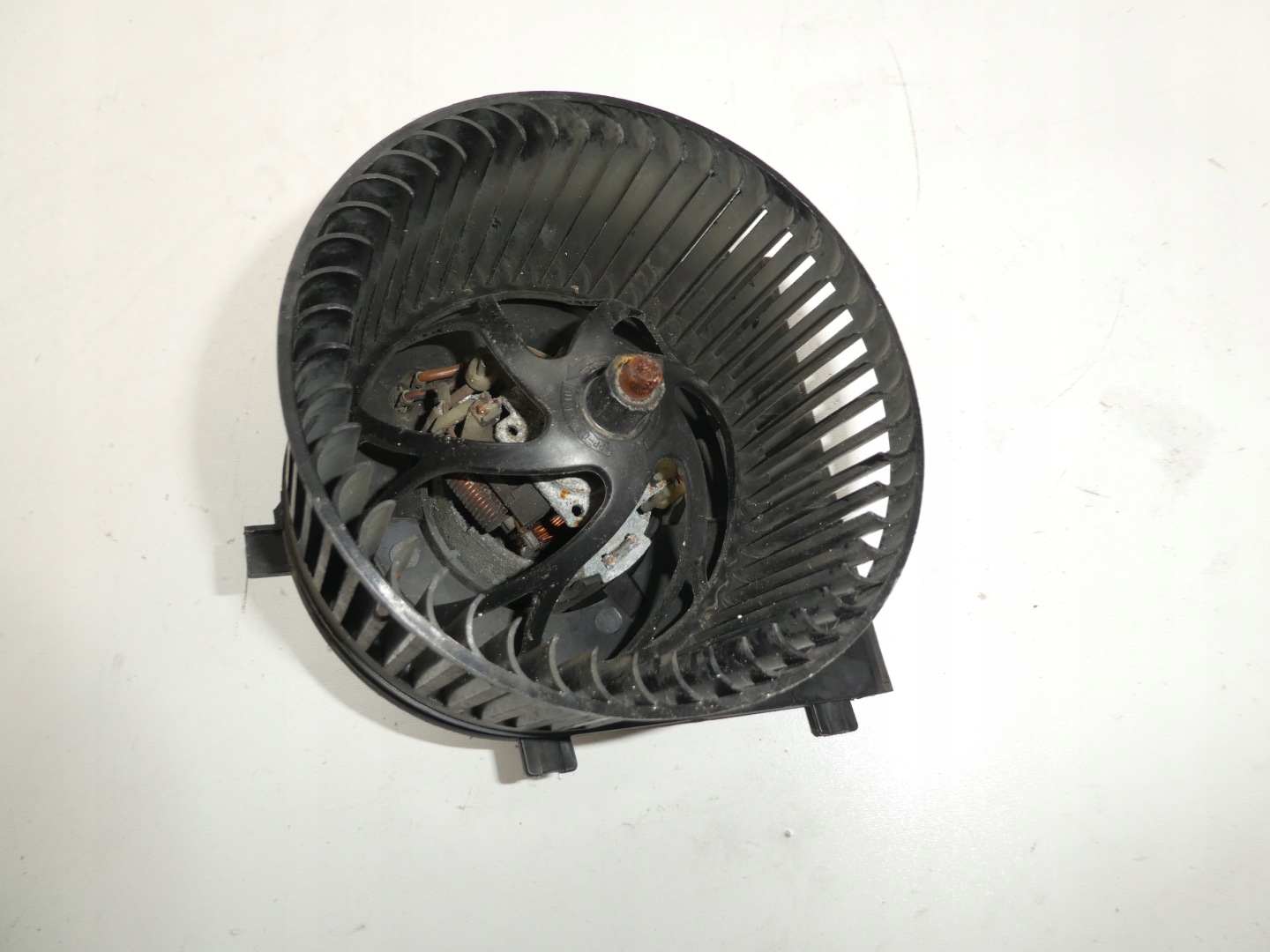 OCTAVIA a GOLF IV ventilátor topení tOPENÍ 1J1819021A