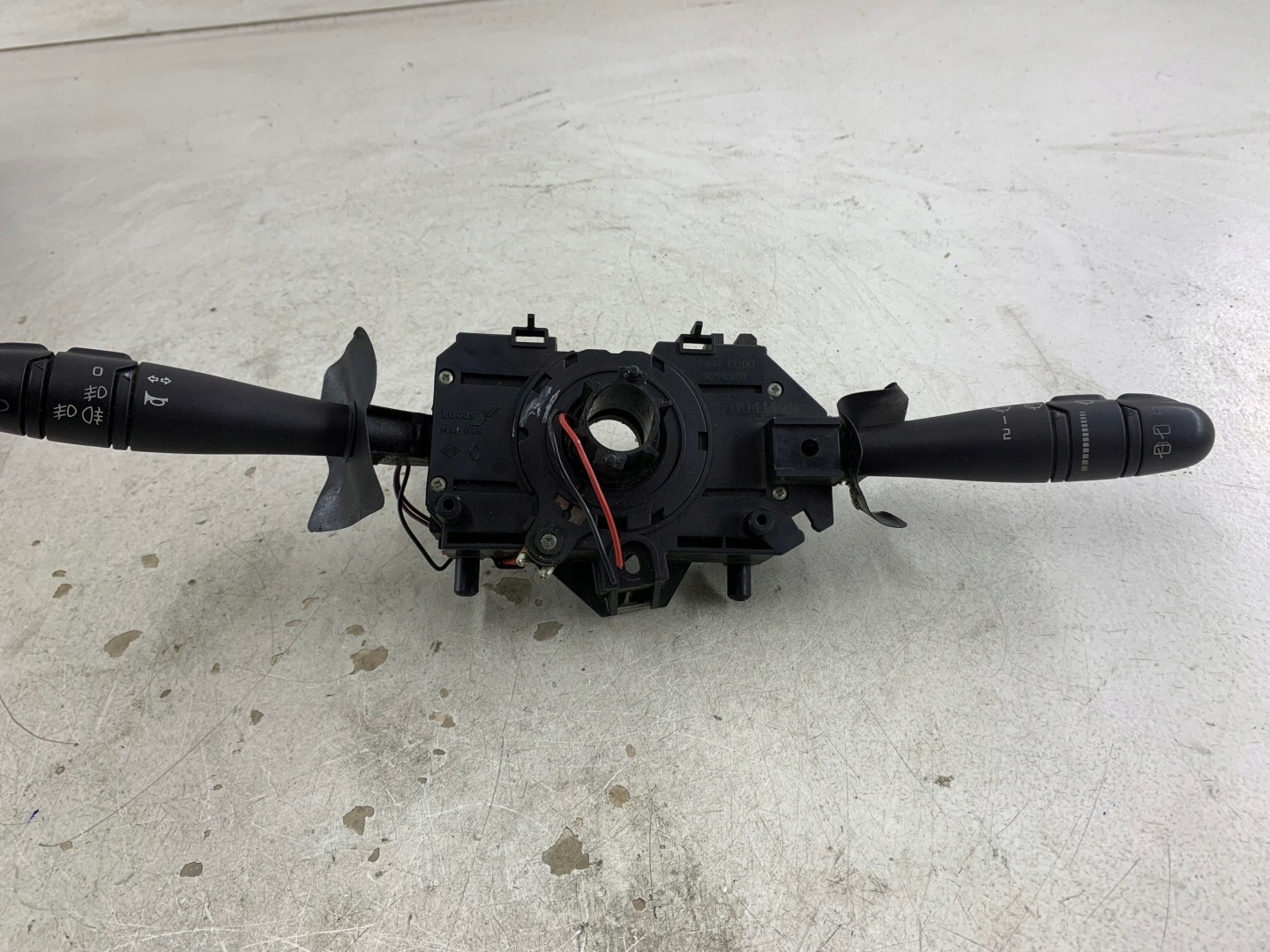 RENAULT LAGUNA e DEVIO LUCI TERGICRISTALLO TERGI 7700411792