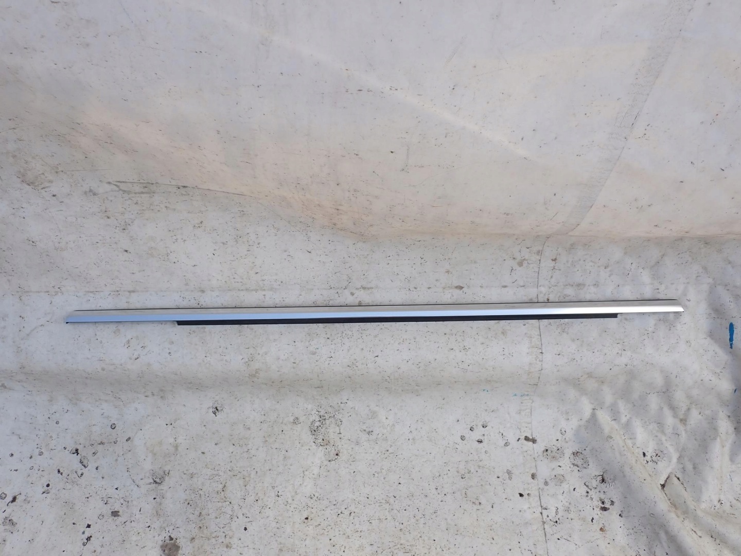 AUDI A6 C8 4K 18-> CHROM moulding door left rear part
