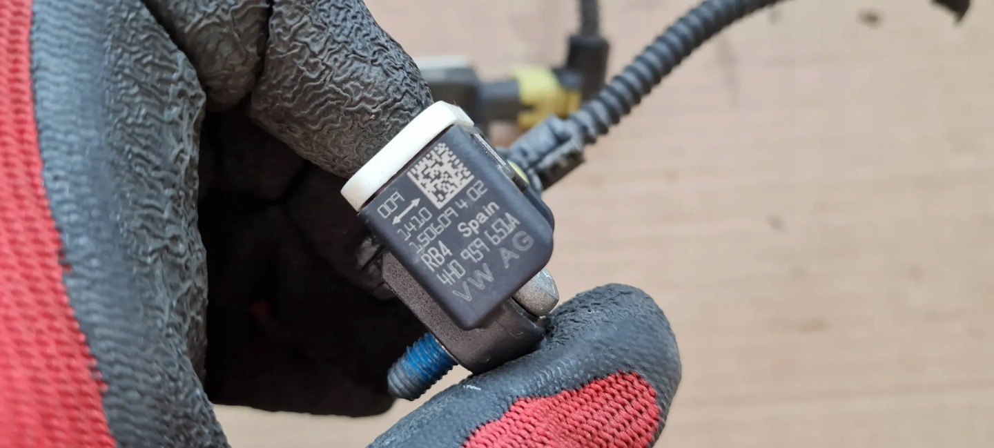 A6 C7 4G LIFT impact sensor KOSTKA connecting spoiler 4H0959651A A7 4G S7
