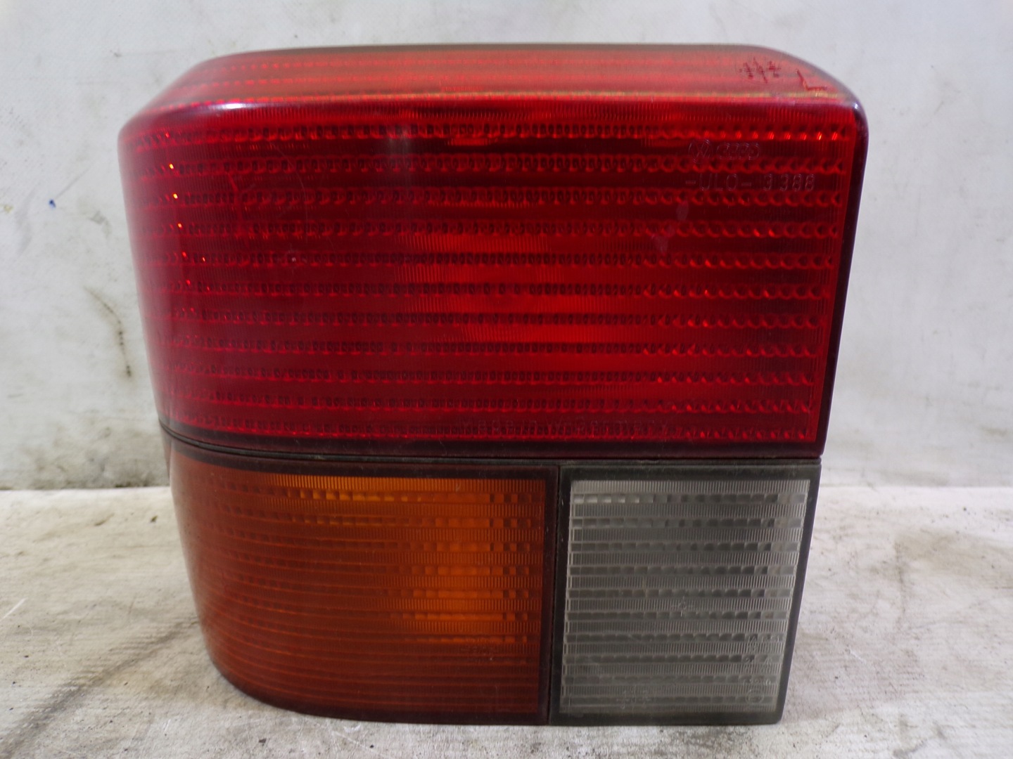 light rear rear part left VOLKSWAGEN TRANSPORTER T4