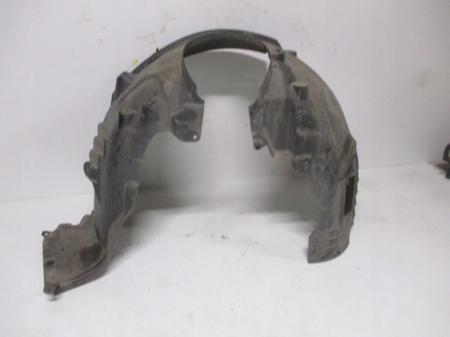 mudguard front left BMW SERIA 1 F40 F44 7436637