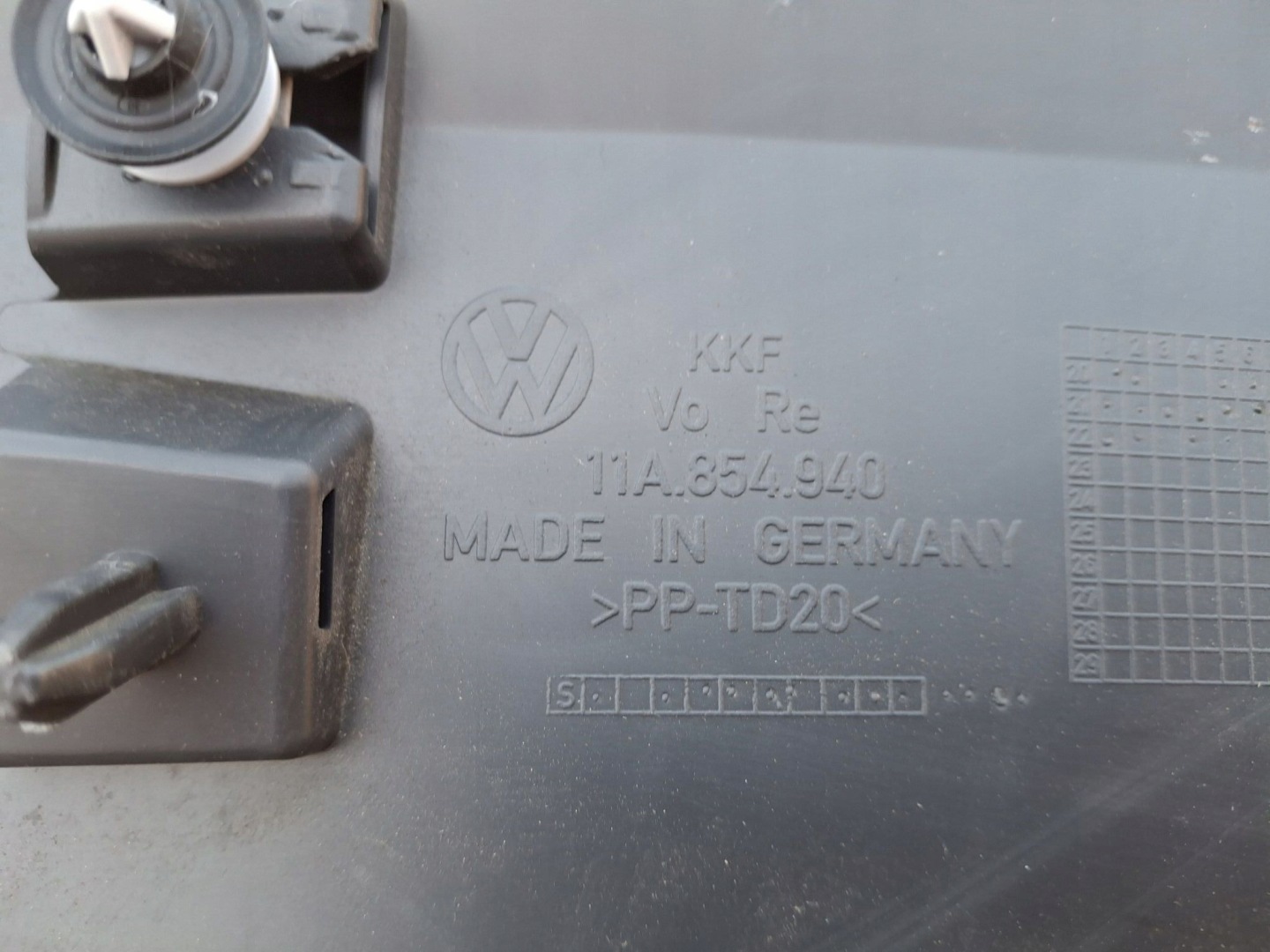 moulding for door right front VW ID4 ID.4 2020R->