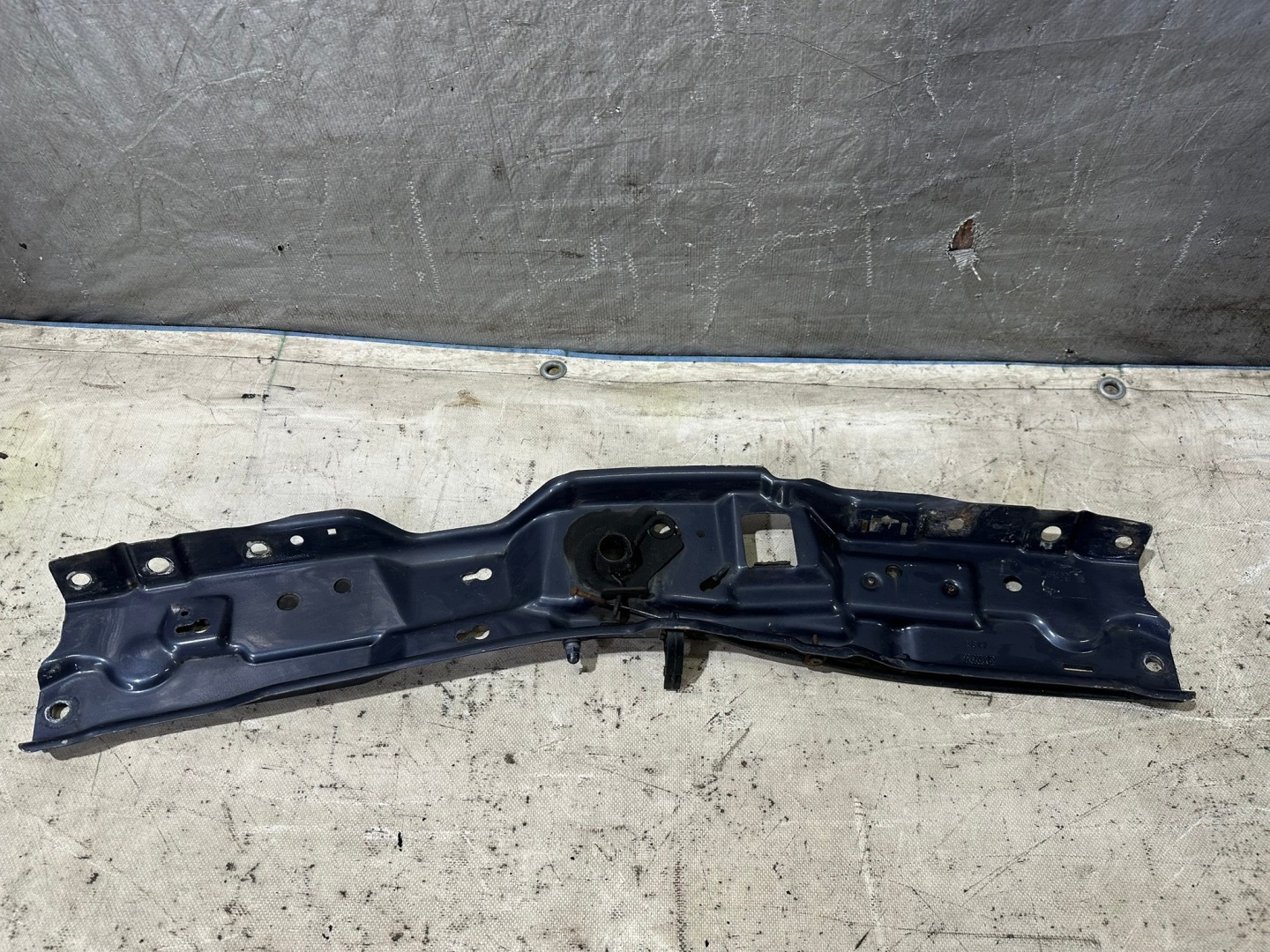 support panel for radiators pillar upper 93301873 OPEL MERIVA A 2006R. K: Z168
