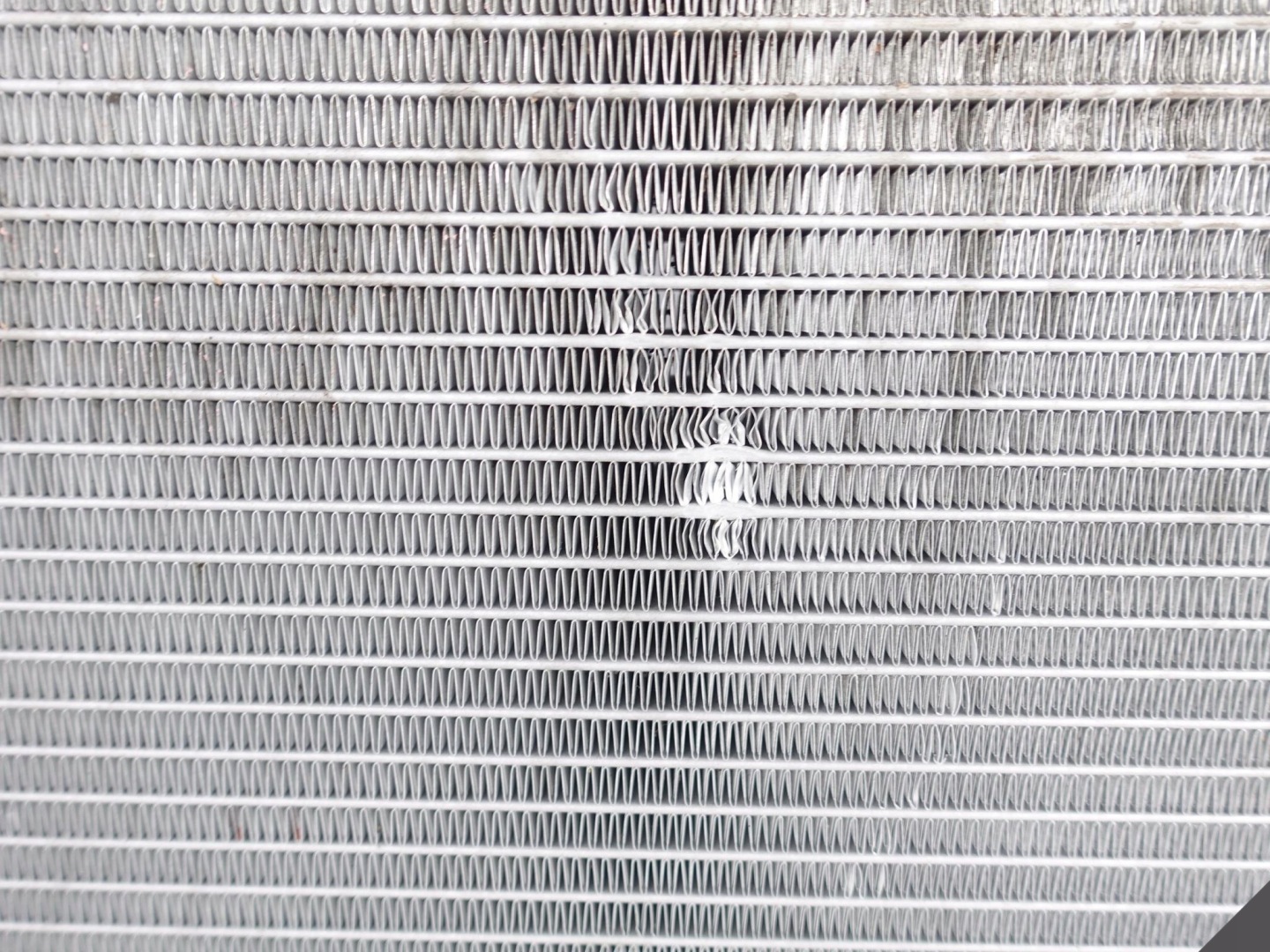 MASERATI GHIBLI LEVANTE QUATTROPORTE radiator