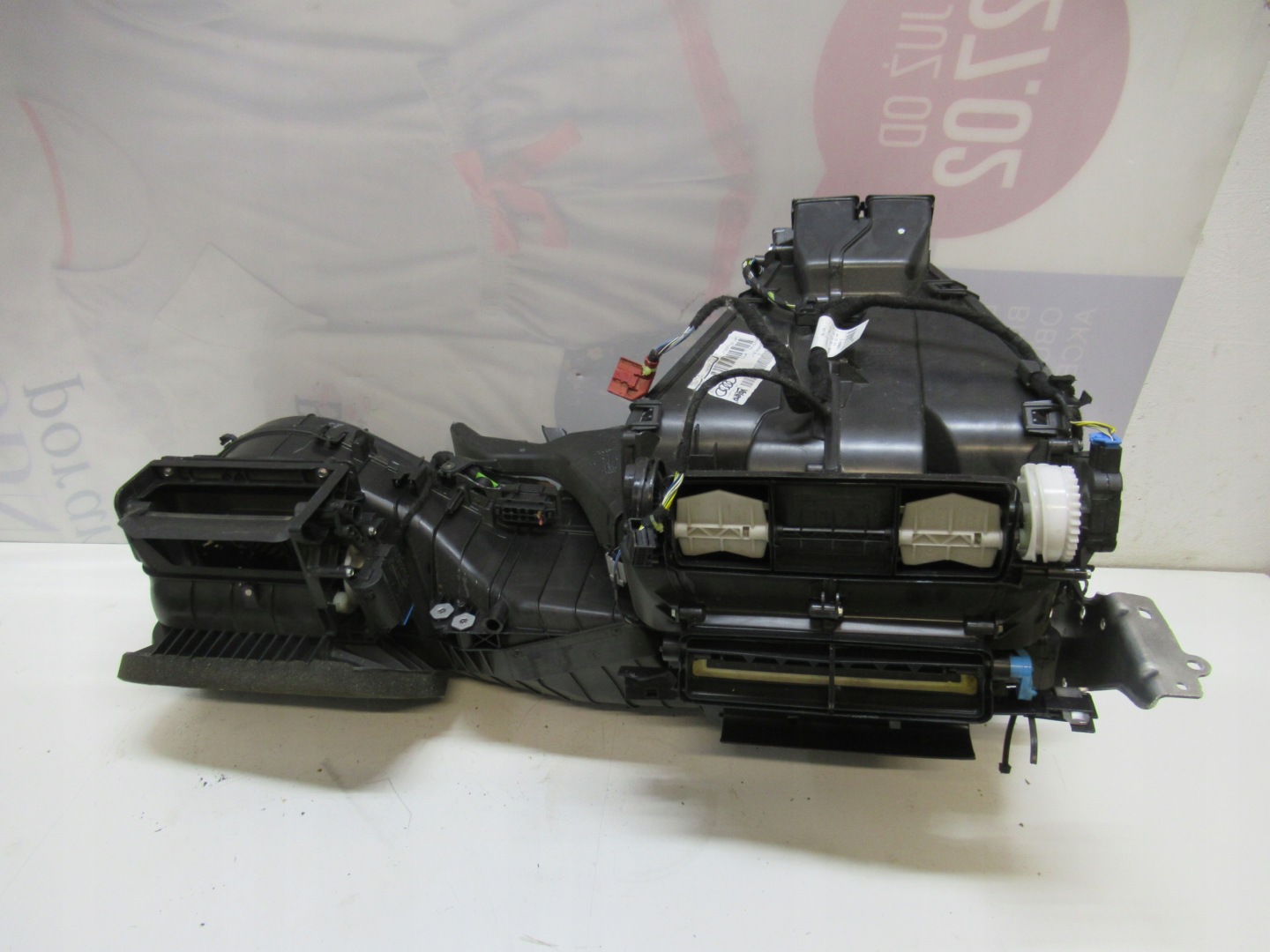 AUDI A3 8P 2.0TDI heater complete 8P1820003J