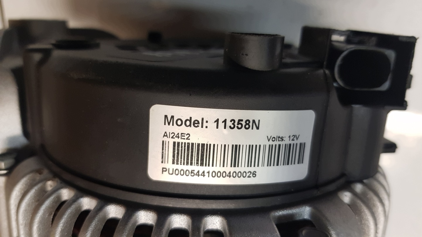 BMW X5 X6 E53 N62B44 alternatore 11358N