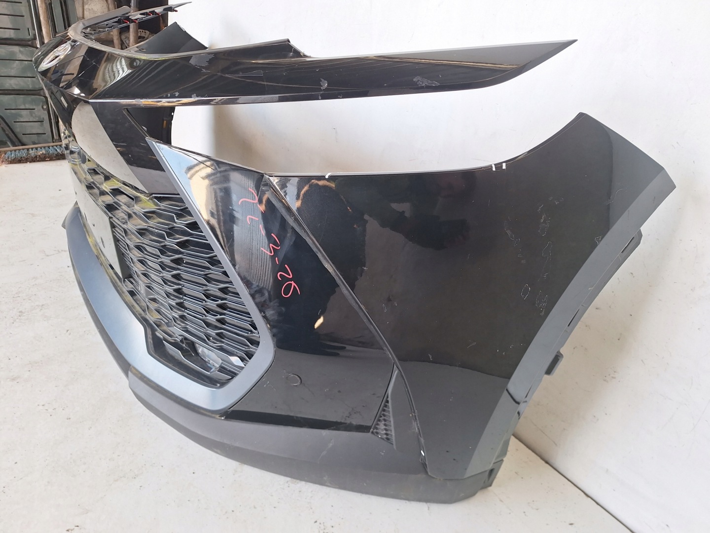 TOYOTA CH-R II Paraurti 23-> PDC + RADAR 209