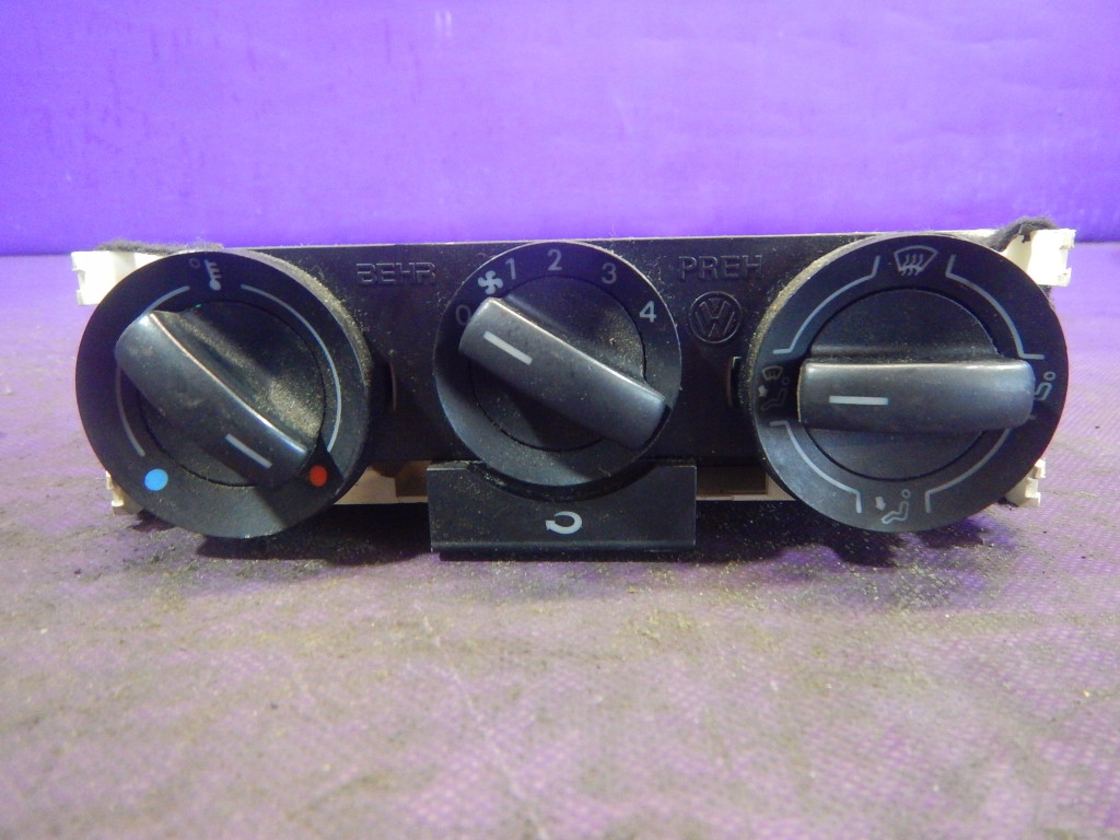 PANEL BOCCHETTE VOLKSWAGEN FOX 6Q0 819 045T