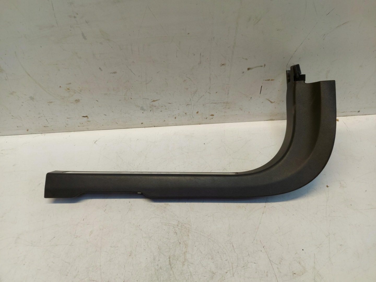VOLVO V90 moulding threshold of the threshold left 31377616