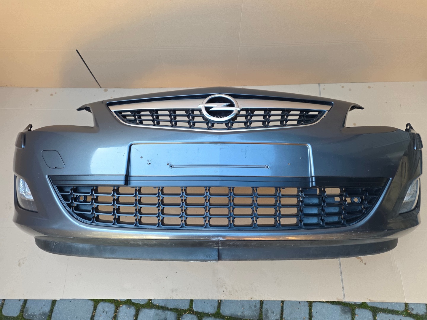 Opel Astra J IV 4 frontstoßstange vorne XENON spritzdüse grill