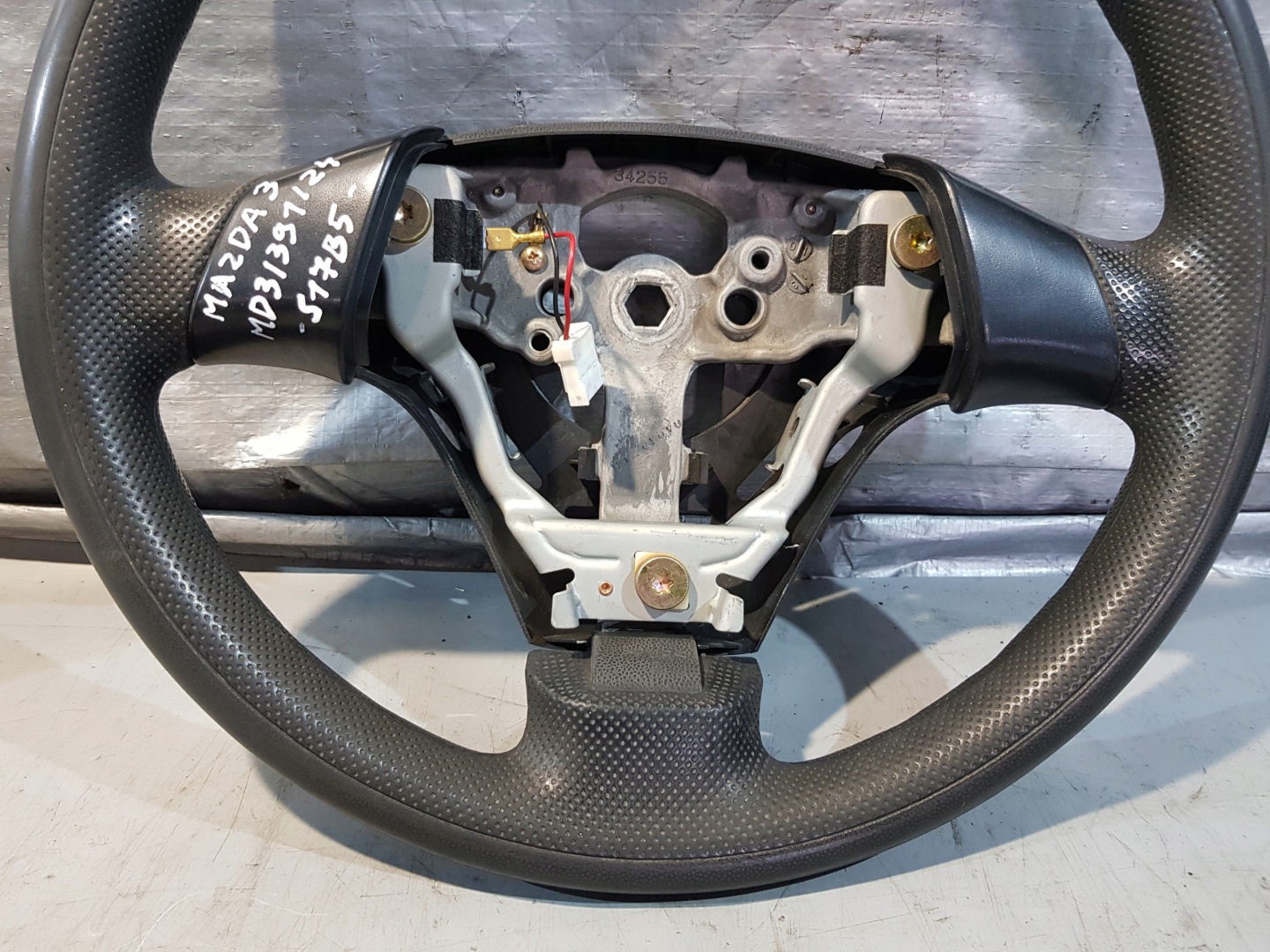 MAZDA 3 BK lenkrad ZWYKLA