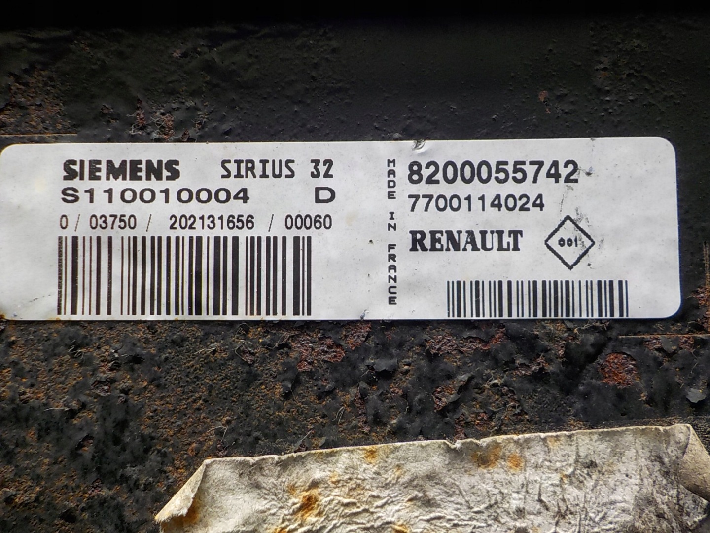 RENAULT computer Centralina S110010004D 8200055742