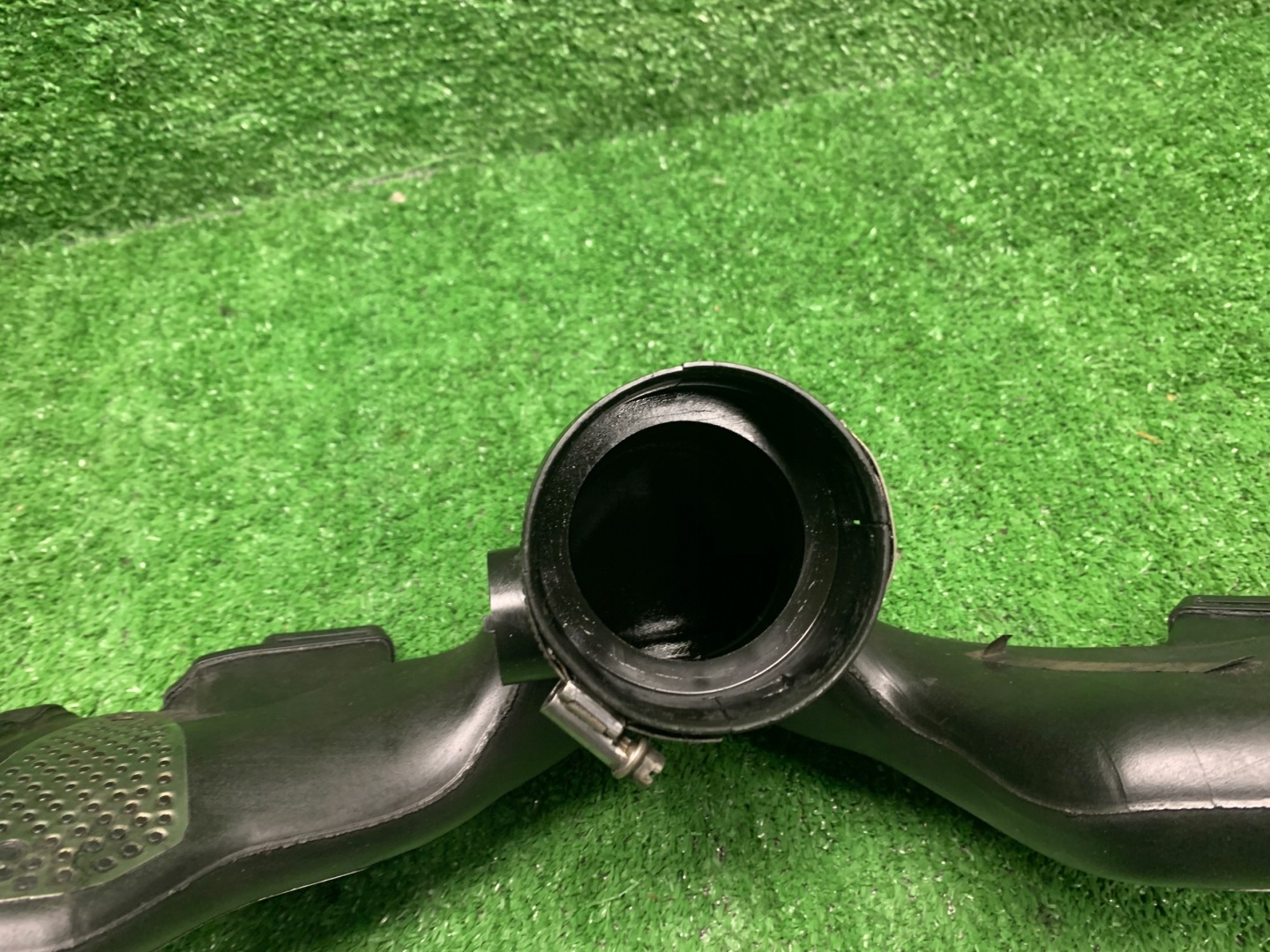 nice flow meter air hose MERCEDES 3.0 CDI V6 A6420943497