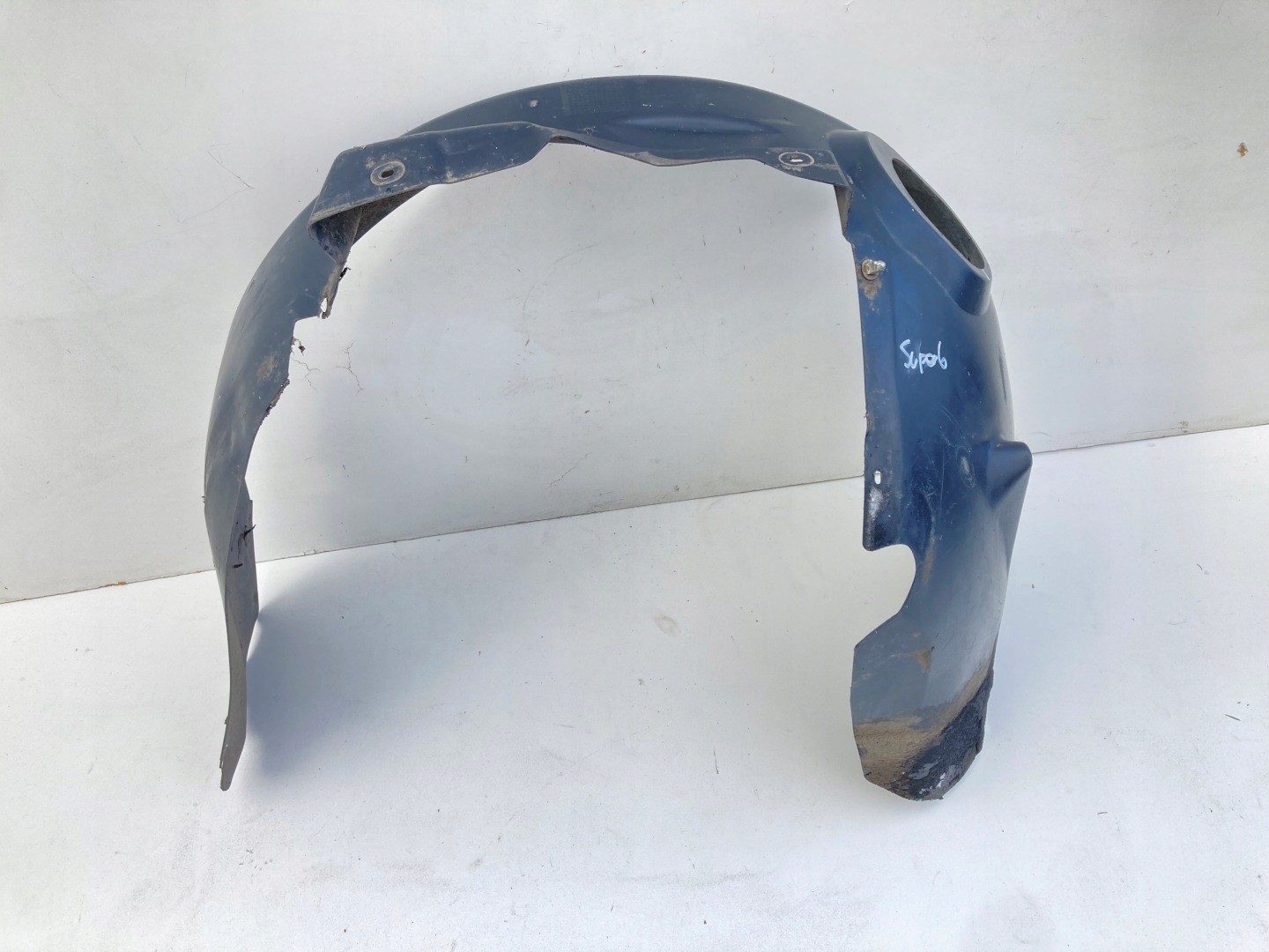 mudguard left front Skoda SUPERB 01-08r.
