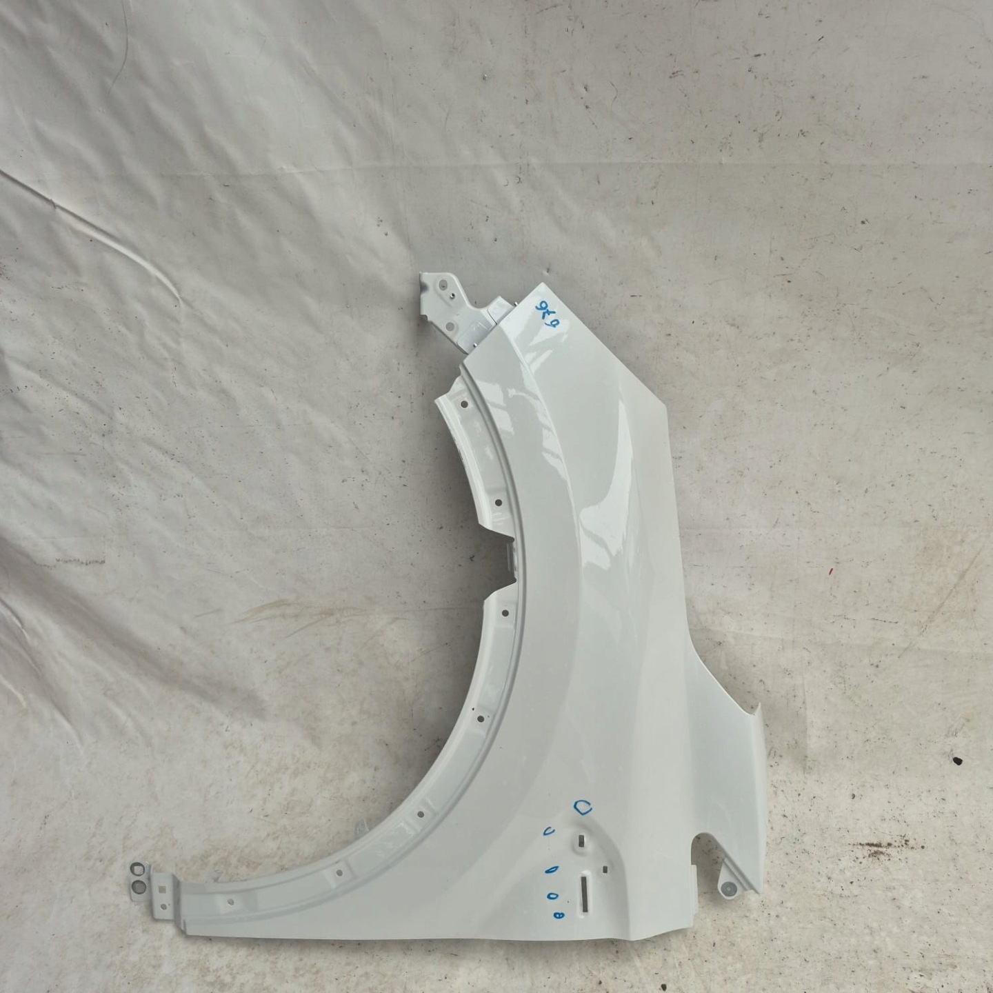 RENAULT CAPTUR II LIFT 24- fender left front front