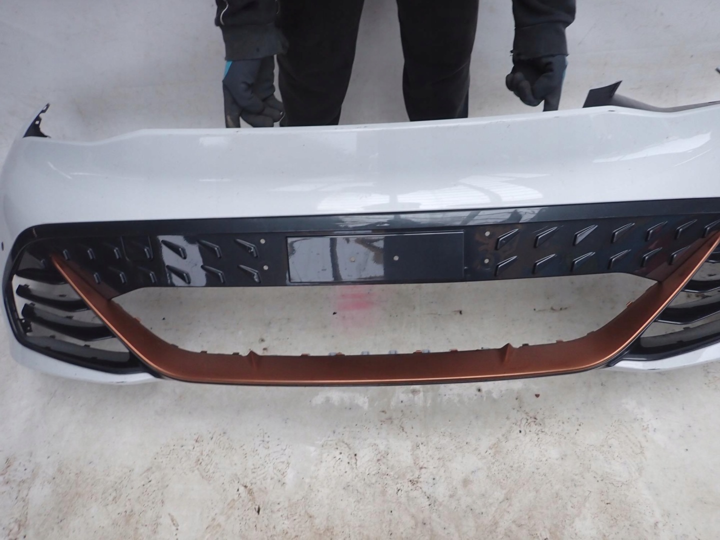 CUPRA BORN 21-> bumper front front PDC
