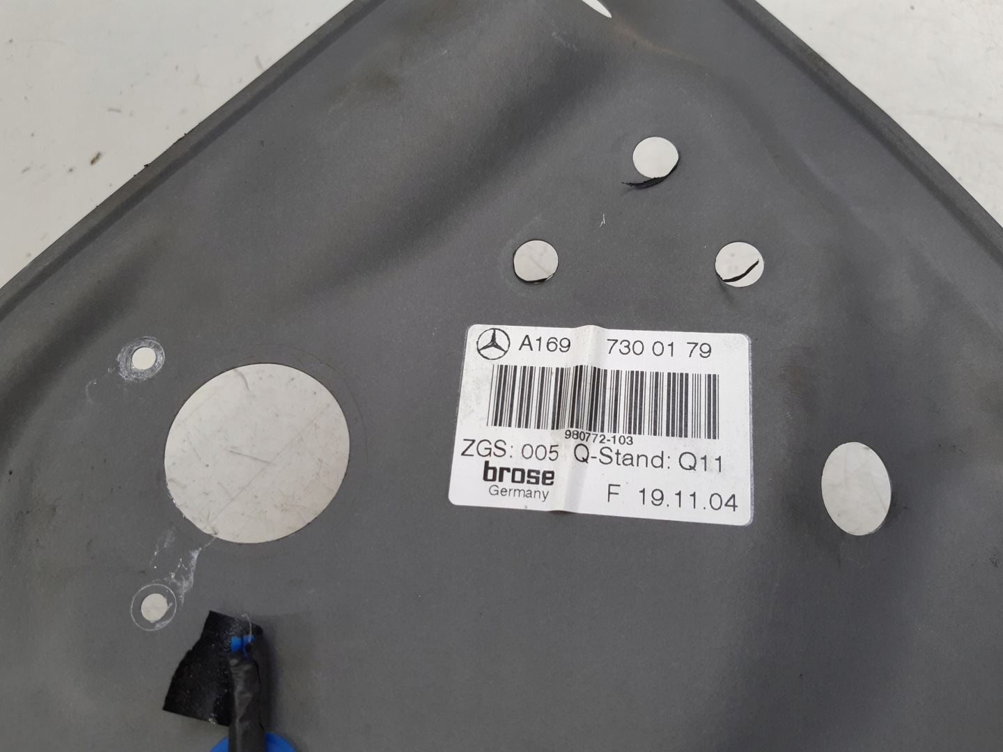 window regulator left rear part 1697300179 Mercedes W169