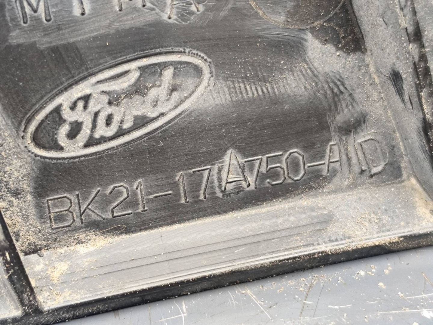 FORD TRANSIT CUSTOM bumper bracket rear part right BK2117A750AD