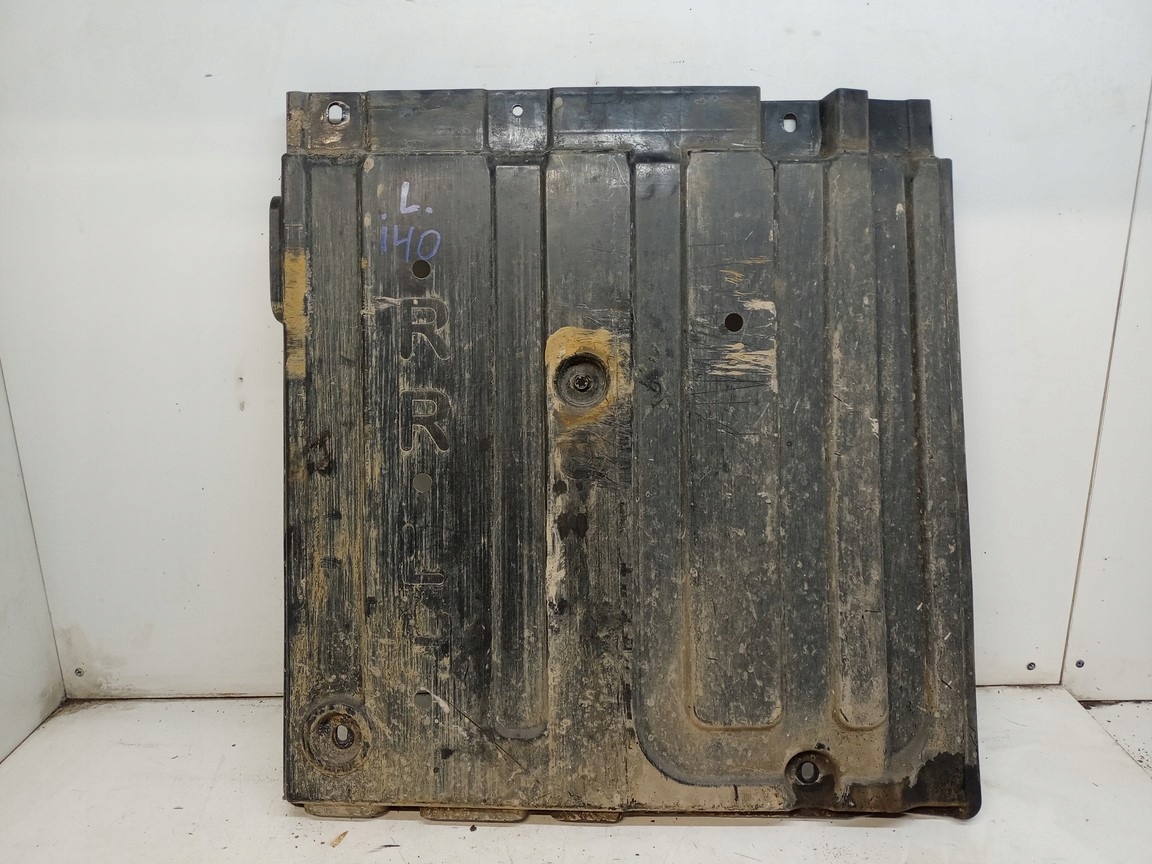 HYUNDAI I40 KOMBI cover chassis left 2011-2014R