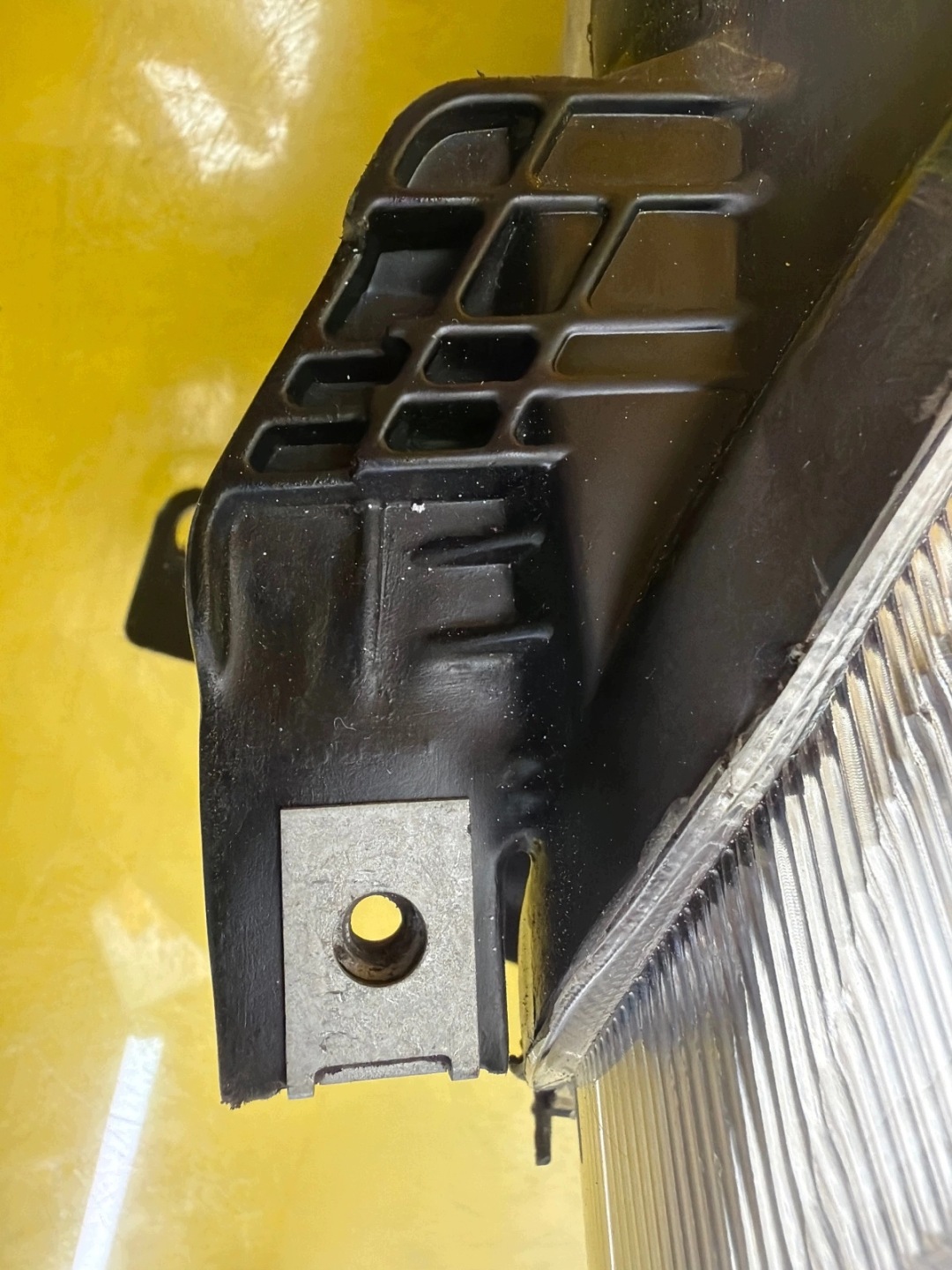 light left front Ford Kuga MK2 Lift 2016- GV41-13W030-CG