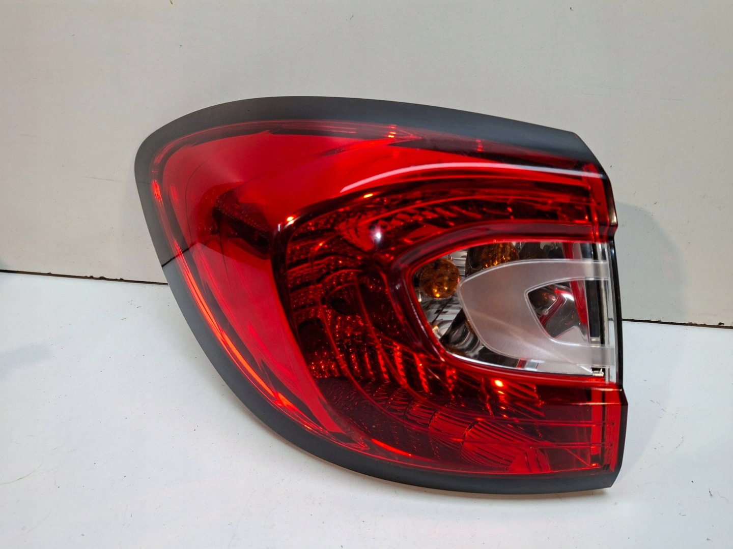 light rear left 265557367R RENAULT CAPTUR and 2013-2016